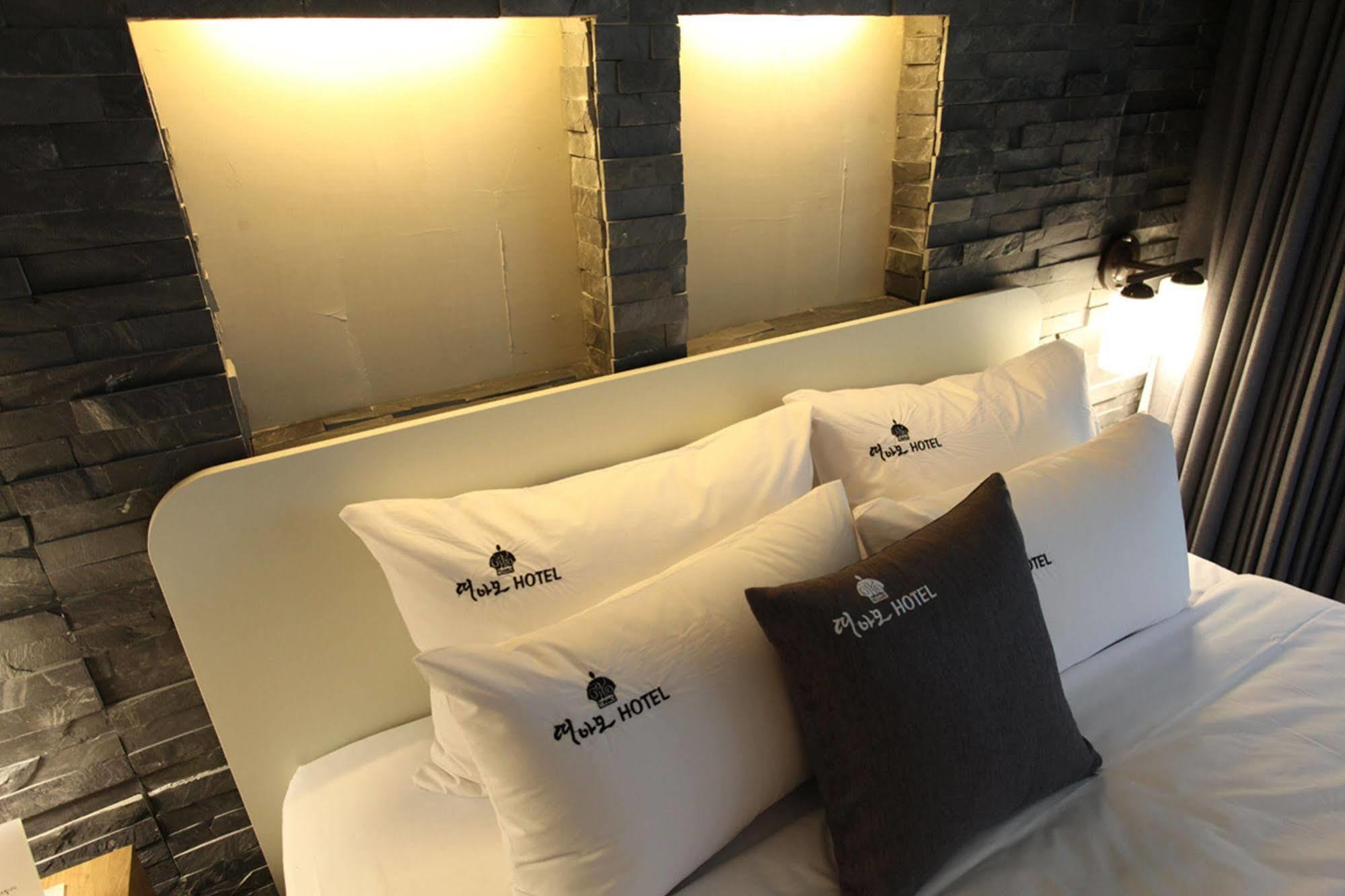 Drive In Hotel Tiamo Пхочхон Экстерьер фото